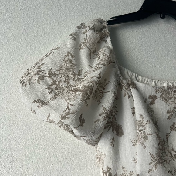 Blu Pepper Cream Midi Dress with Brown Floral Print and Puff Sleeves, Size M - Picture 4 of 7